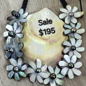 TN1B Tahitian Nacre and Multicoloured Pearl Necklace