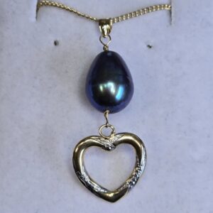 TPN6 Solid 9ct white and yellow gold heart with a baroque Tahitian pearl